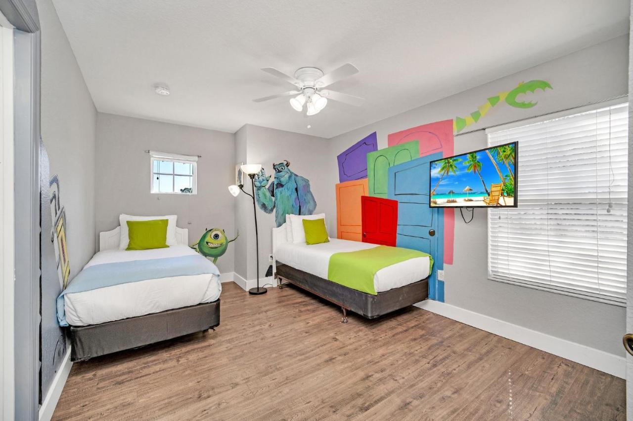 Near Disney! Spacious 5Br Resort Home With Private Pool, Hot Tub And Theater! Orlando Exterior photo