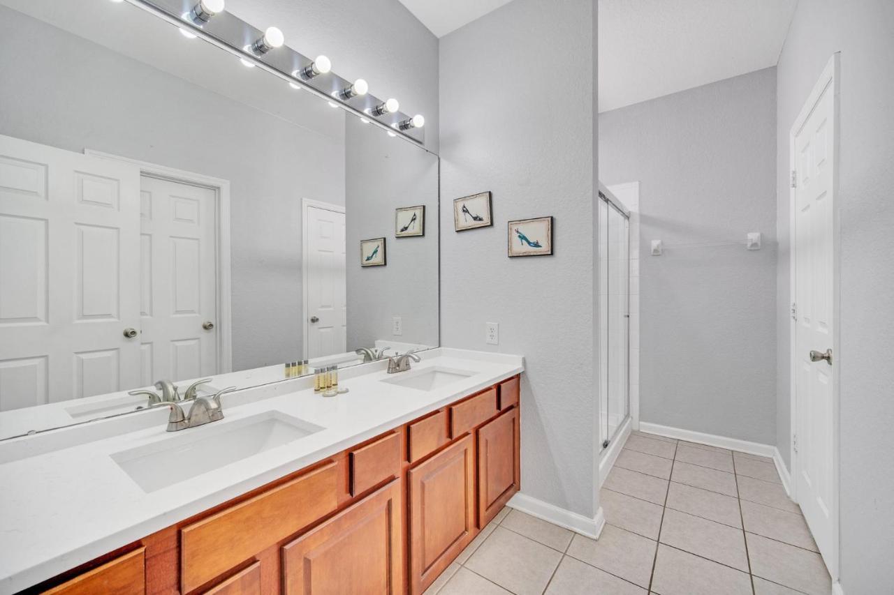 Near Disney! Spacious 5Br Resort Home With Private Pool, Hot Tub And Theater! Orlando Exterior photo